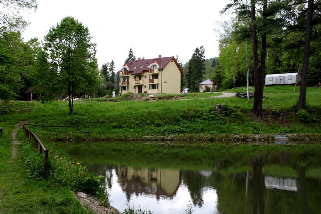 Penzion Alfred Stará ľubovňa Exteriör bild