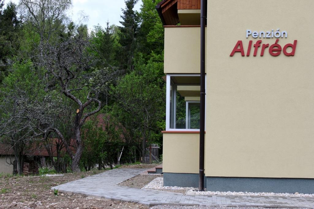 Penzion Alfred Stará ľubovňa Exteriör bild
