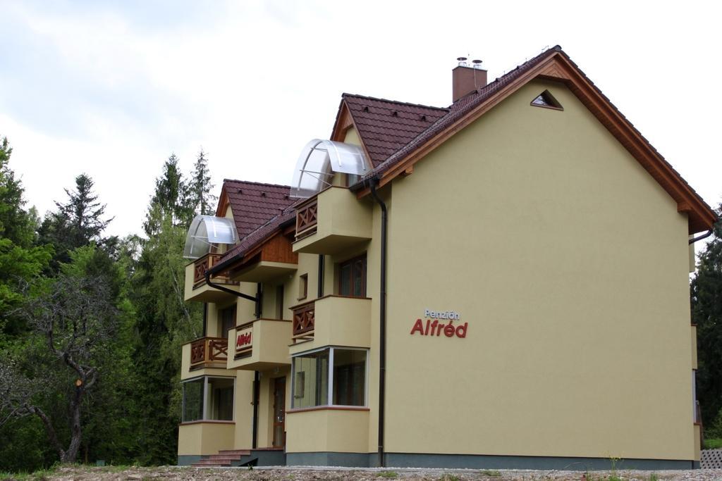Penzion Alfred Stará ľubovňa Exteriör bild